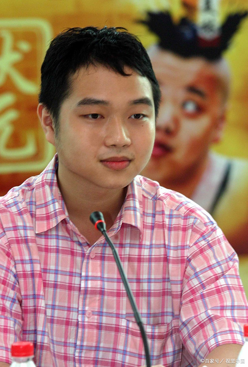 酱爆何文辉:周星驰最不敢"得罪"的演员,如今已身价千万!