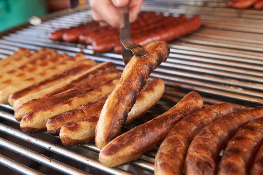 德国美食不仅是香肠,原来真正黑森林蛋糕还需要这种