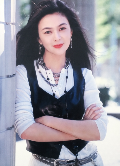 年轻时的关之琳有多美?"香港第一美人"不是瞎吹的