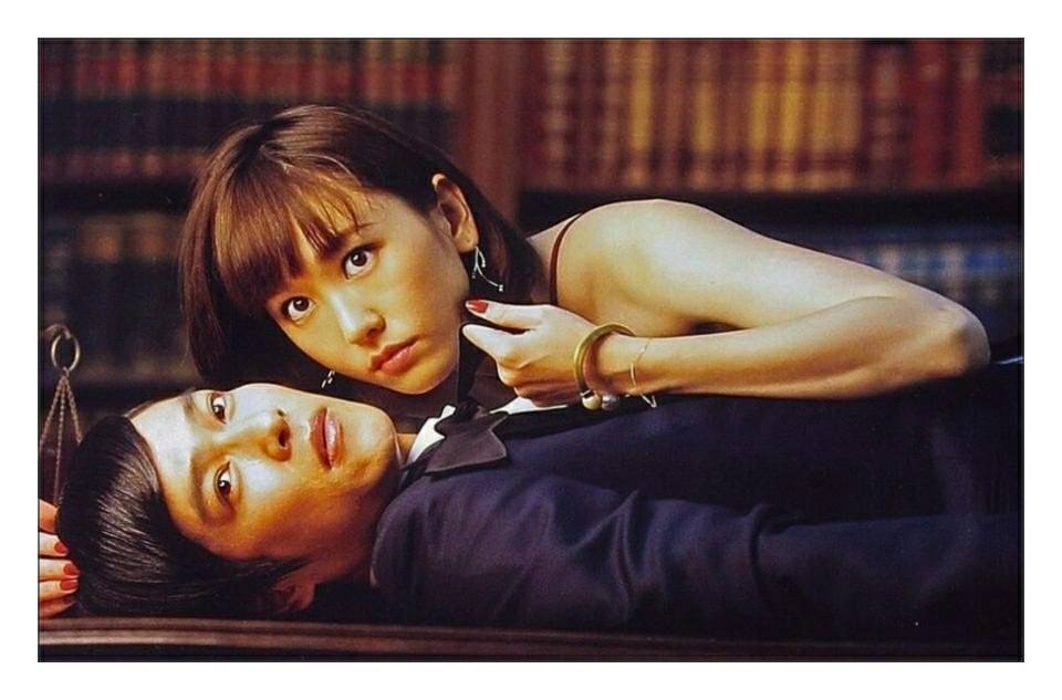 日剧《legal high》明明是一部职业剧,为何封面海报搞得像爱情片