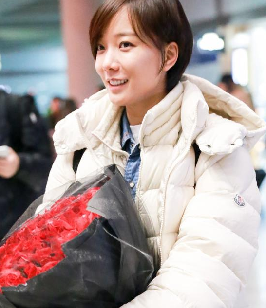 王珞丹亲姐王楚函颜值才艺惊艳众人,网友:不愧是亲姐妹