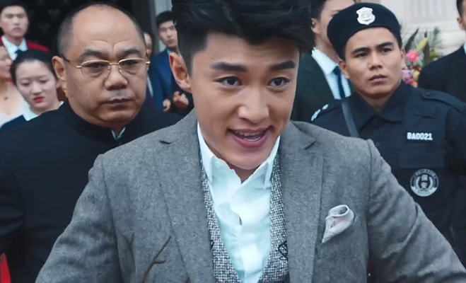 《创业时代》金城身世另有玄机,是老董的亲生儿子,结局悲催