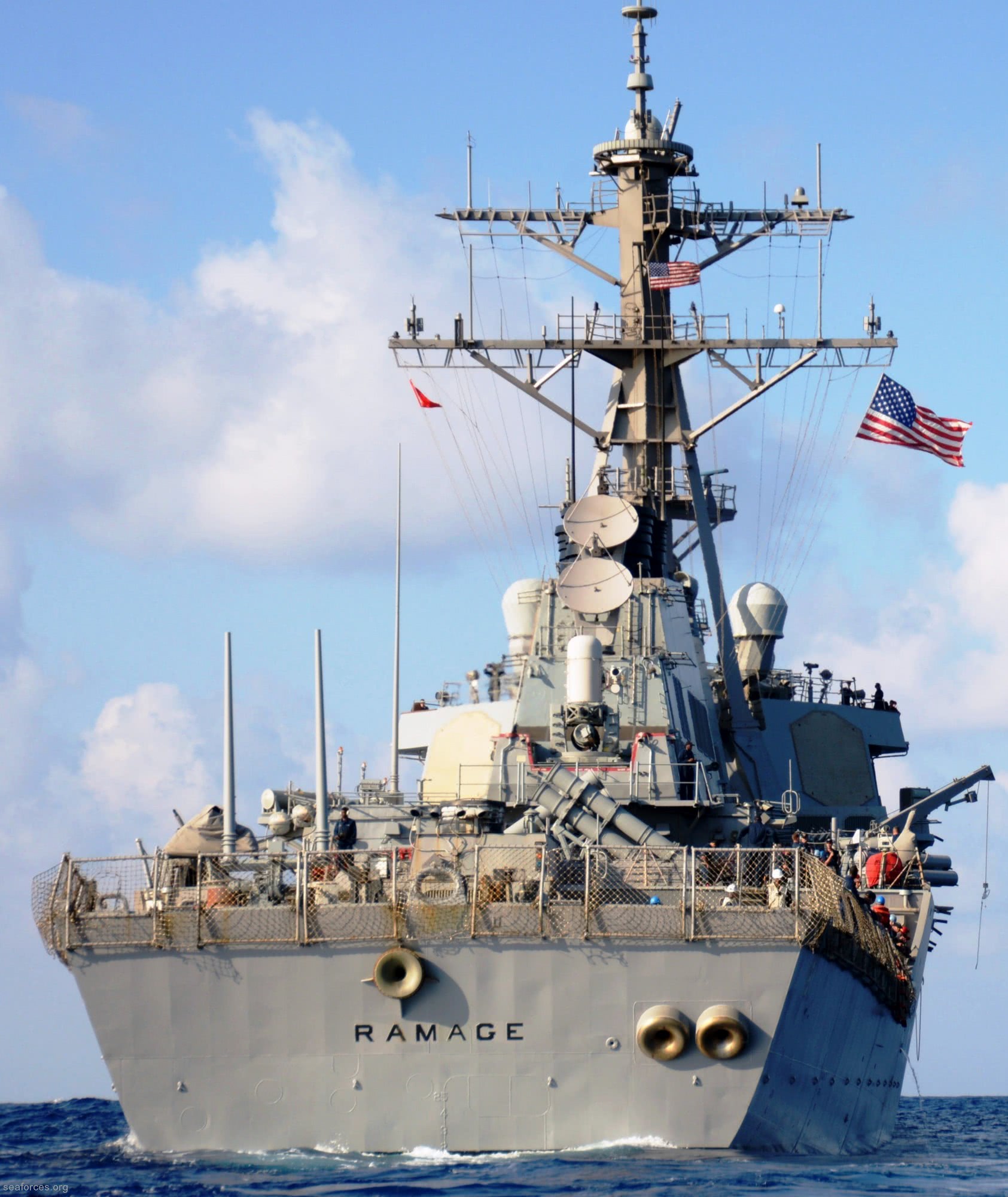 美国海军伯克级驱逐舰之拉梅奇号