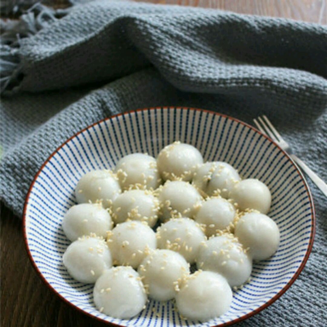 「好吃的」蒸汤圆