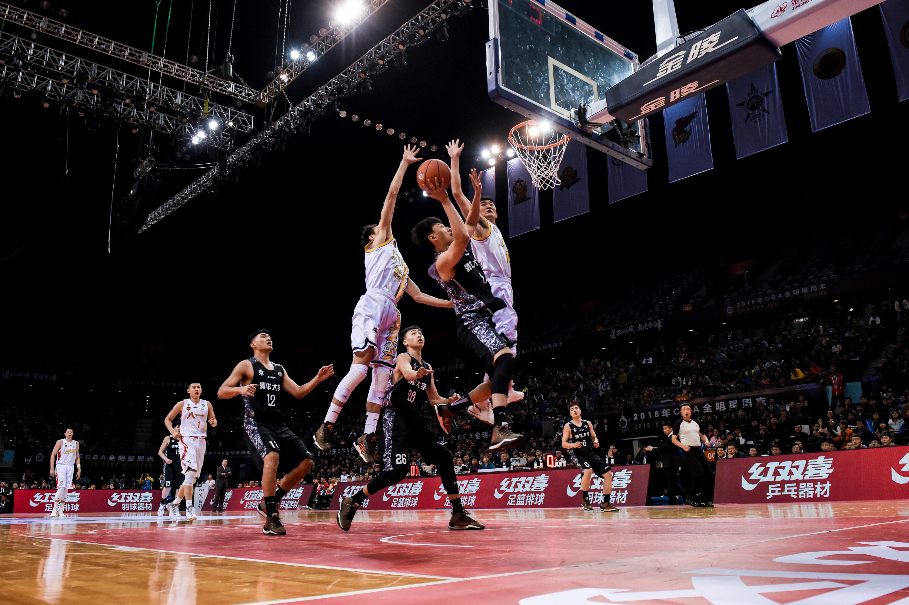 (体育)(13)篮球——cba全明星周末:星锐挑战赛赛况