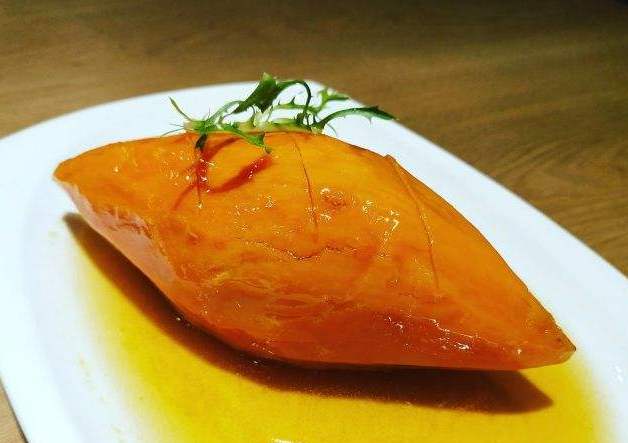 蜜汁红薯:喜欢吃红薯,可以试试这种做法,口齿留香,营养健康