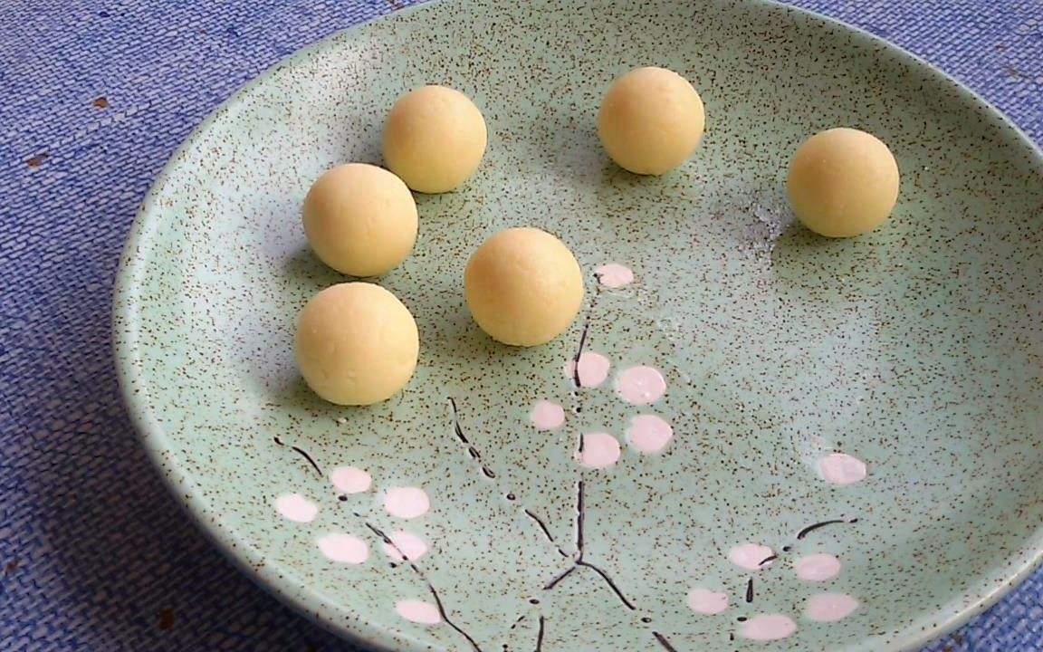 薛宝钗为什么要吃冷香丸?这个药其实治的不是病