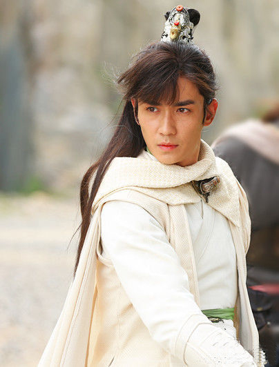 朱一龙帅气逼人,比杨洋王凯如何?