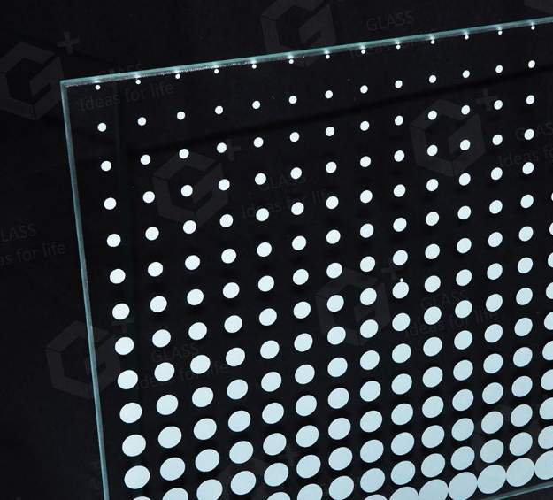 彩釉玻璃缤纷的城市色彩装点