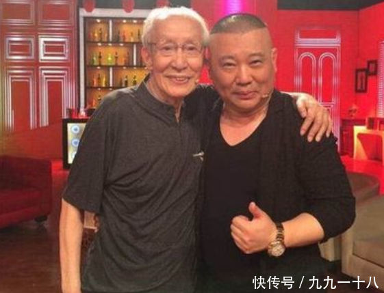 常宝华追悼会上最得意的弟子和郭德纲均没出现,侯耀华穿着引争议