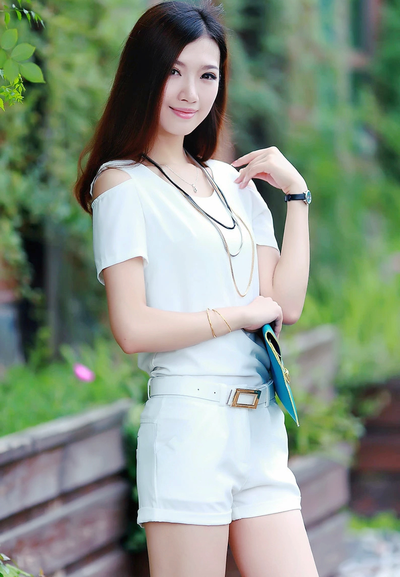 人像摄影(时尚长发美丽女白领)