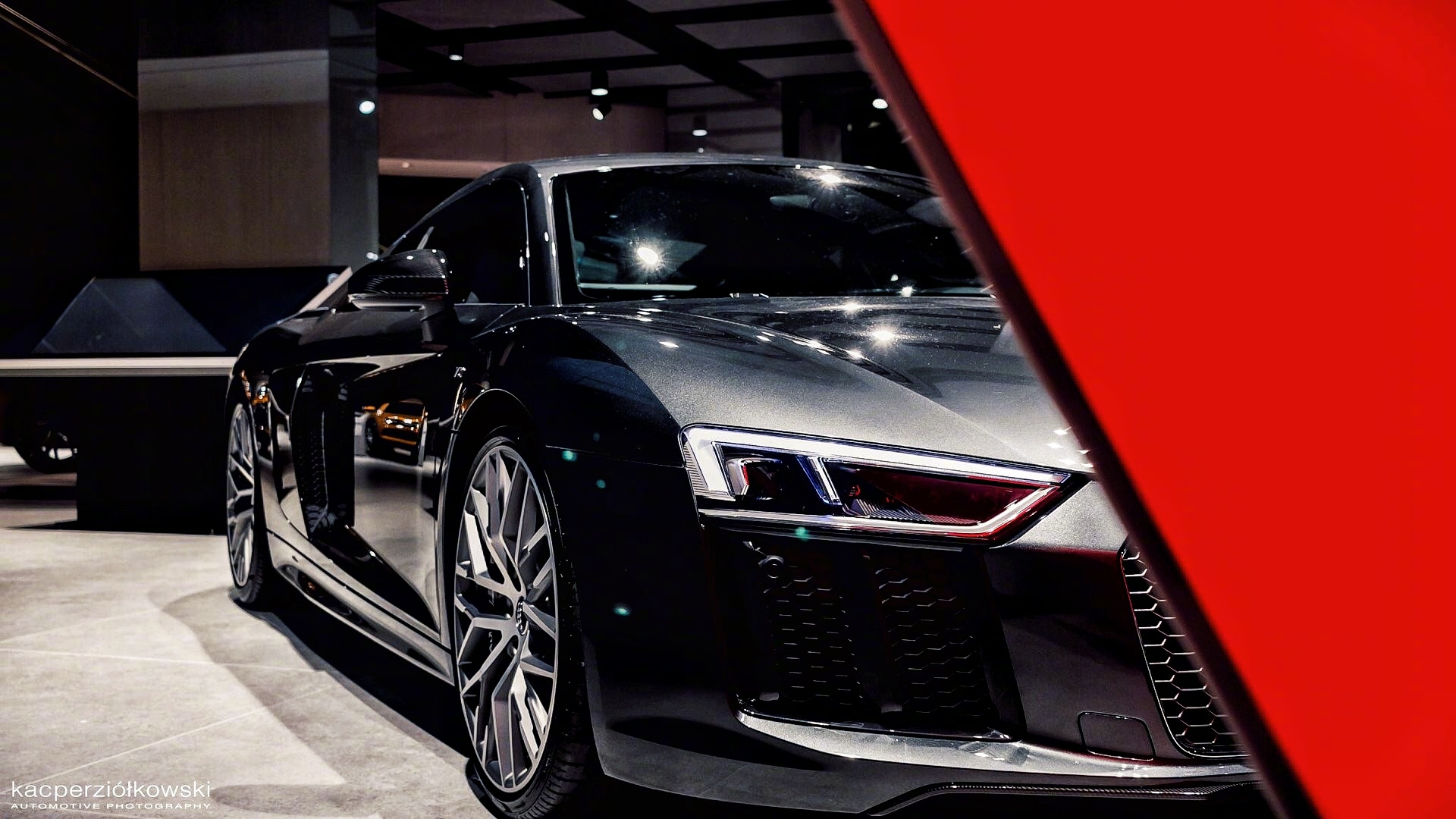 黑化后的奥迪r8真帅