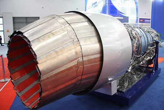 歼10测试矢量推力发动机将隐藏在发动机背后更大的秘密曝光了