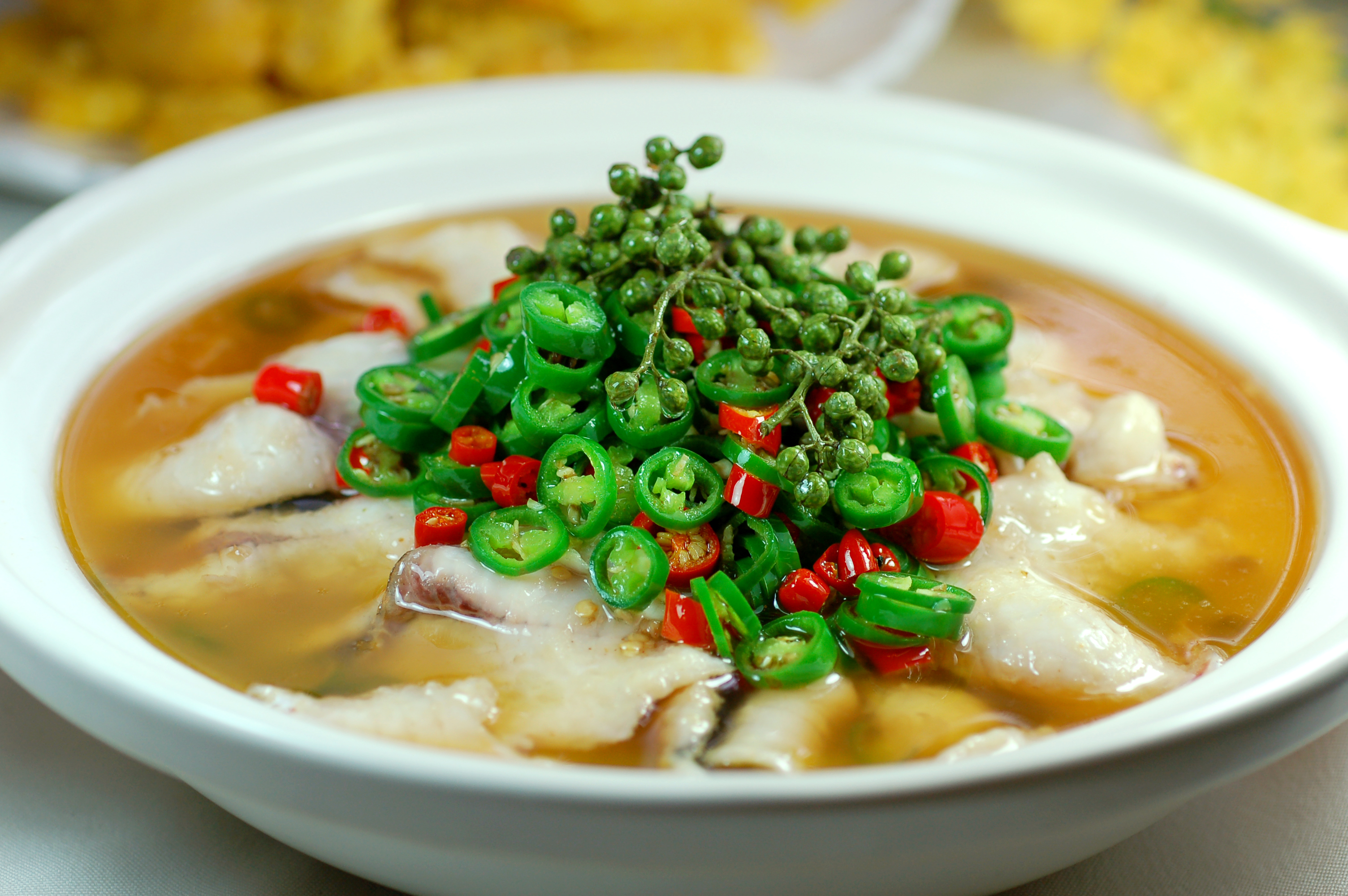 每日推荐六道美味炒菜:六道让人脍炙人口的美食,尖椒鱼