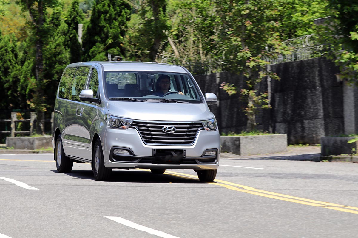 试驾点评2019款现代grand starex 2.5旗舰版综合驾乘感受