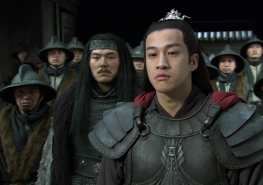 吕布冷血无情,一刀斩杀丁原,并且认董卓为义父