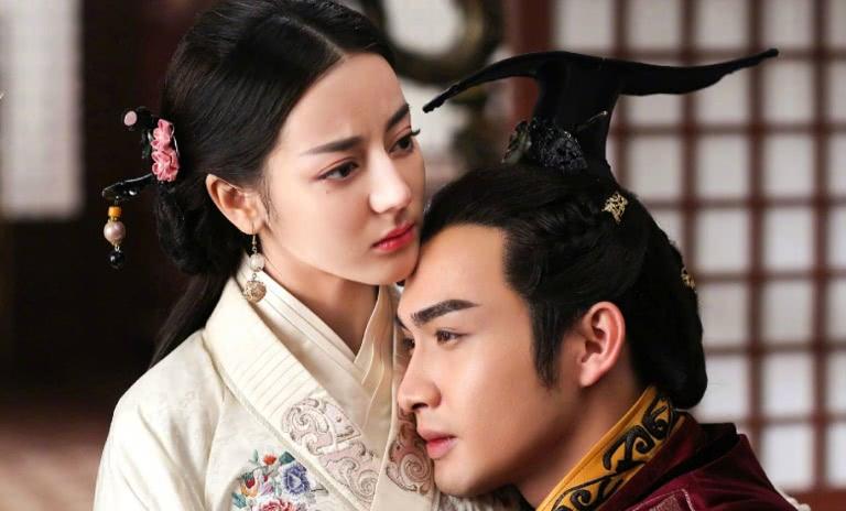 "皇帝"的称呼就是他创造的,他统一了钱币