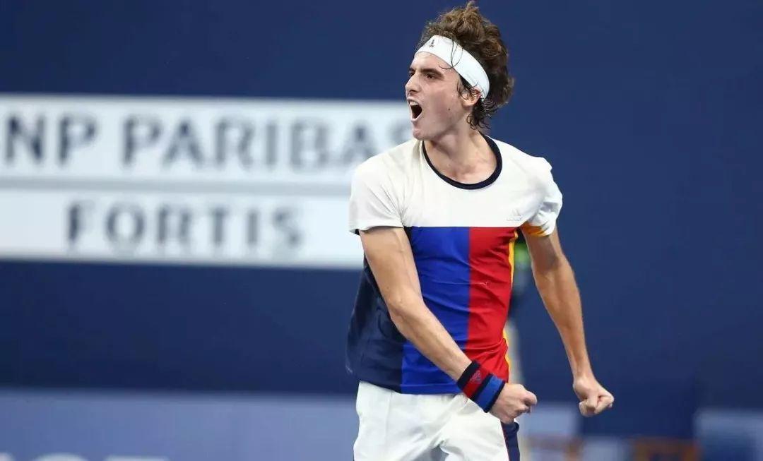 冷门!希腊"网球王子"西西帕斯"拦截"费德勒,天王无缘八强