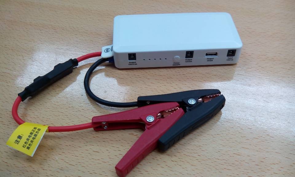 寒冬已至,家用轿车电瓶总是没电,打不着火怎么办