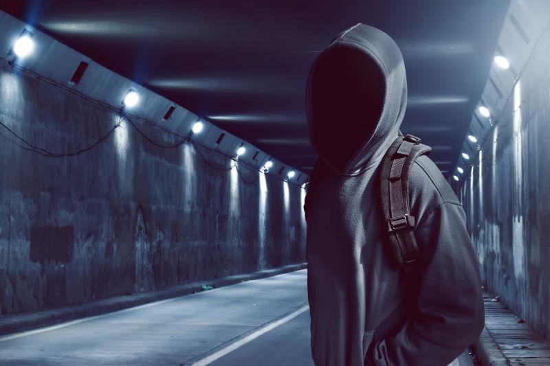 最厉害的网络四大黑客,一位爱国,另外三位却入狱