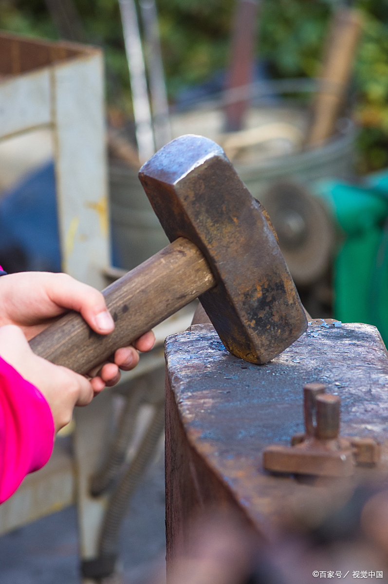 2,一定要结婚,而且要两个孩子. 3,除了赚钱,其实研究啥都是错的
