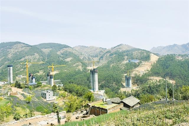 宣威市杨宣高速公路全线复工力争2020年底建成通车