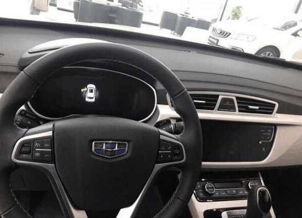 全国首台18款吉利博越到店,外观大改后很酷炫,又要排队提车了