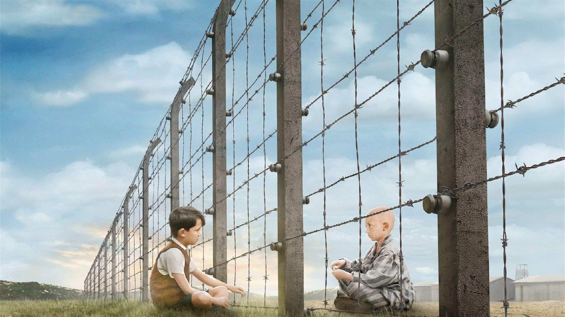《穿条纹睡衣的男孩》冷门好电影推荐 纯真童真与战争残酷的碰撞