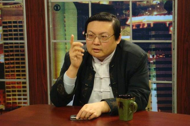 老梁说事:帮忙的人别在被帮的人面前产生优越感,否则大恩如大仇