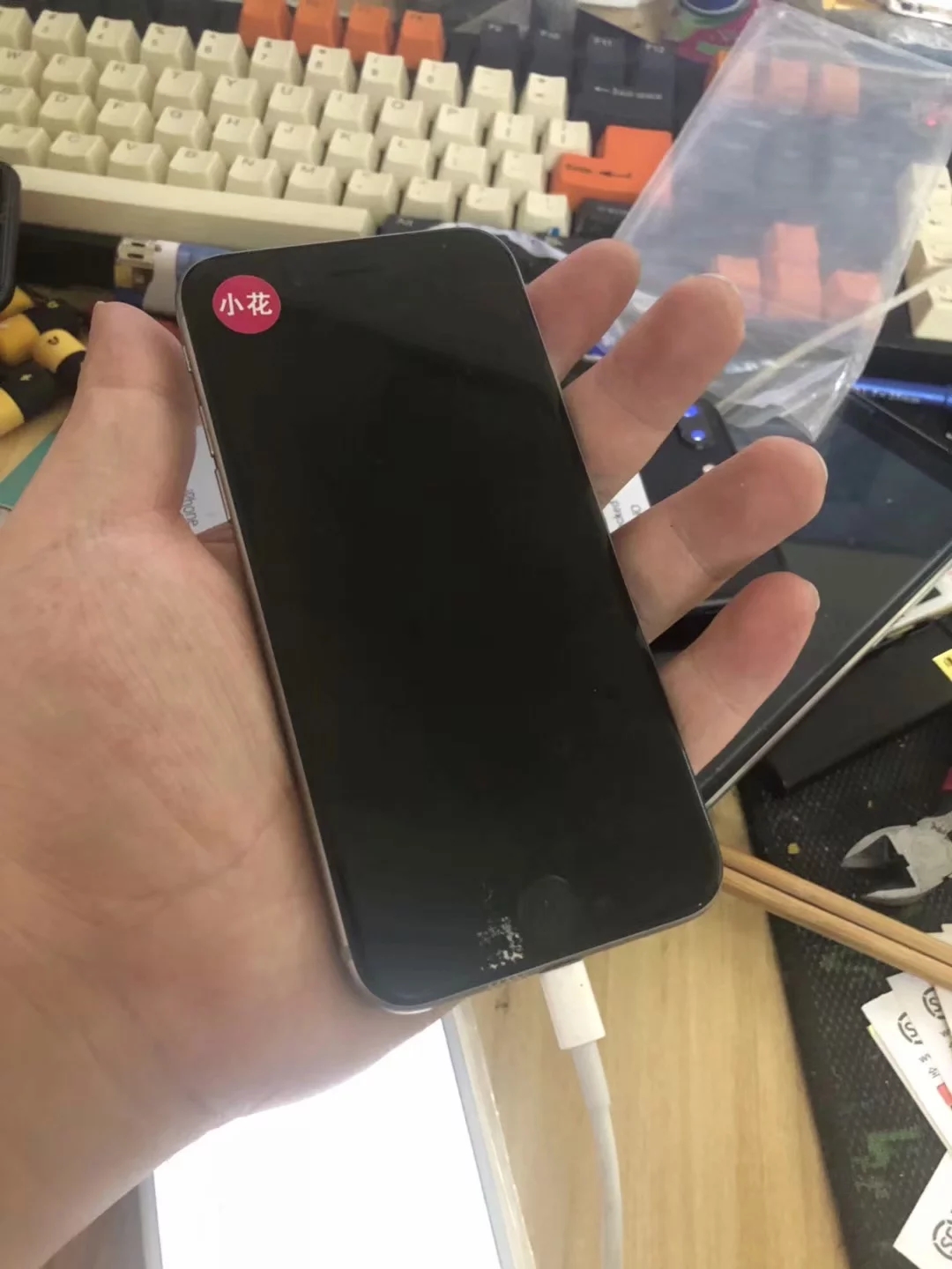 果粉的最爱,899元二手iphone6s手机简评