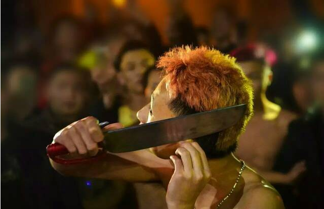 如何练就刀枪不入?请理性看待