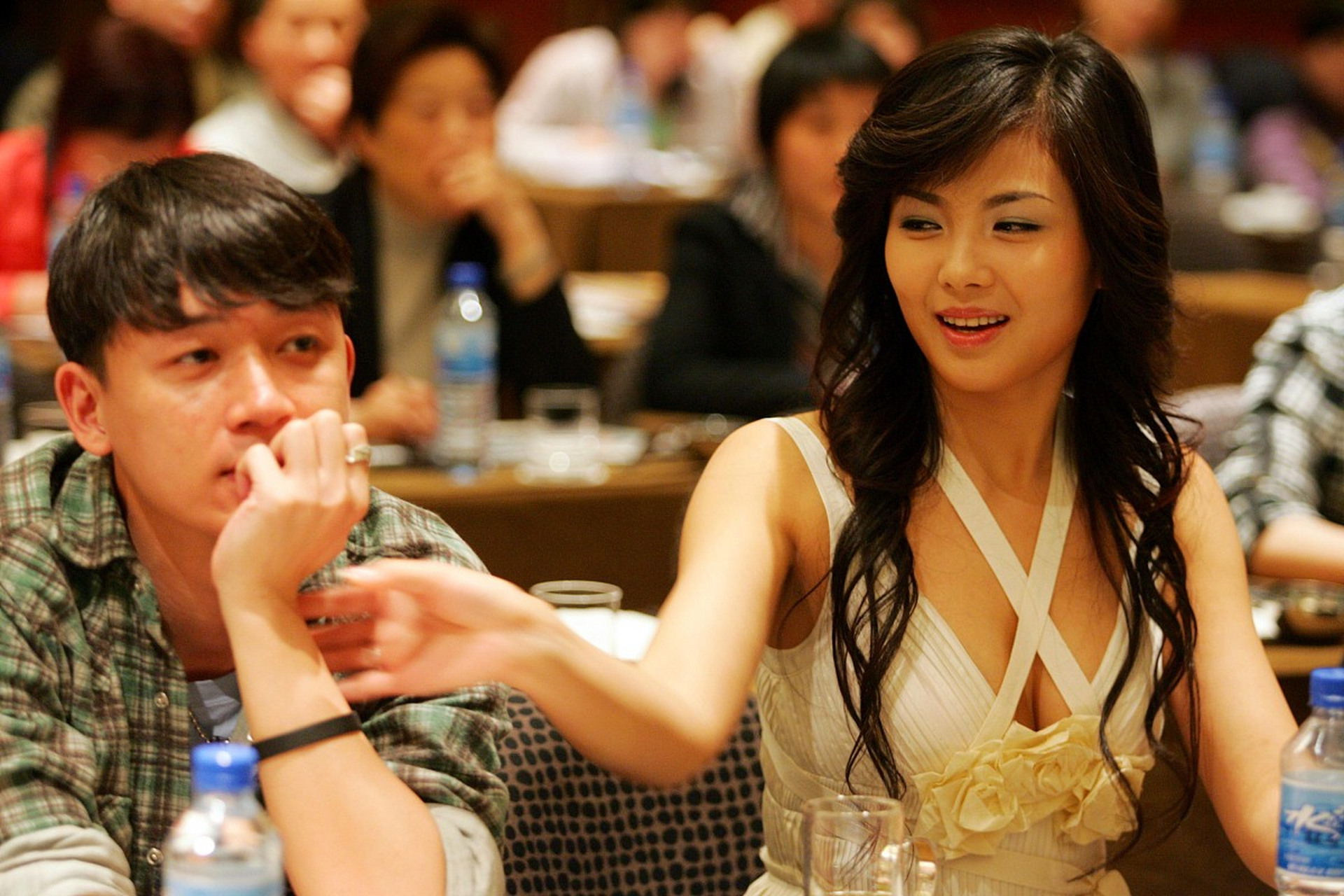 当年的潘粤明和刘涛,原来你是这样的刘涛[左捂脸]!