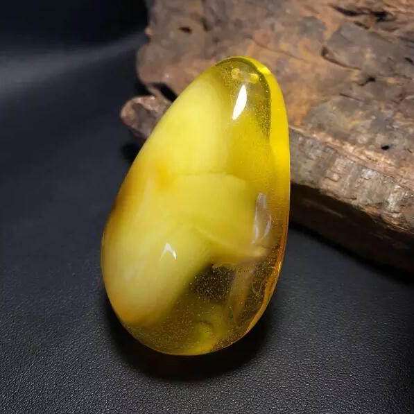 蜜蜡琥珀 - 热门商品专区