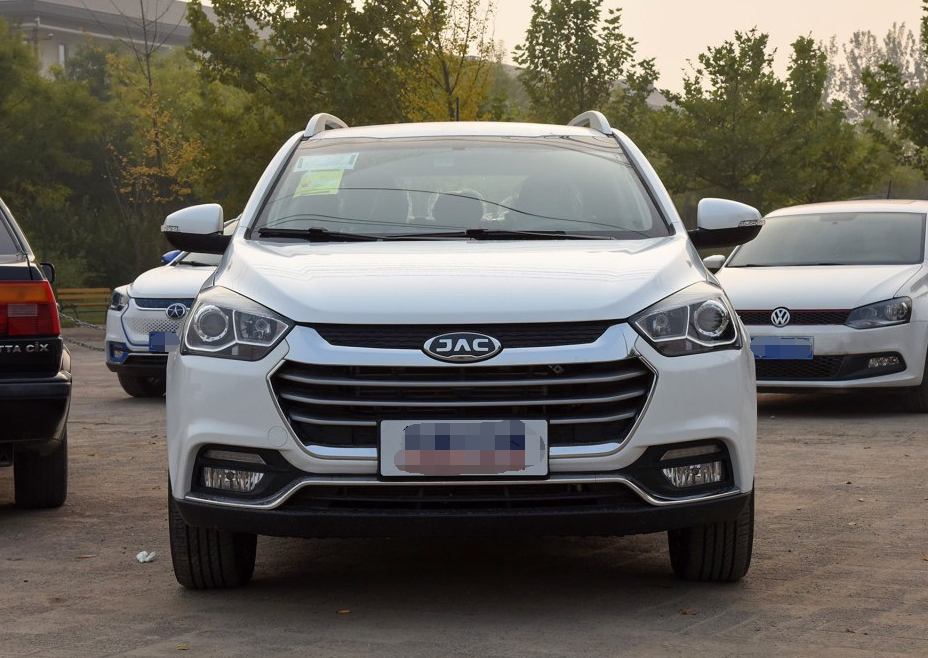 瑞风s2汽车照片鉴美,外形优美大气,符合大众的审美!