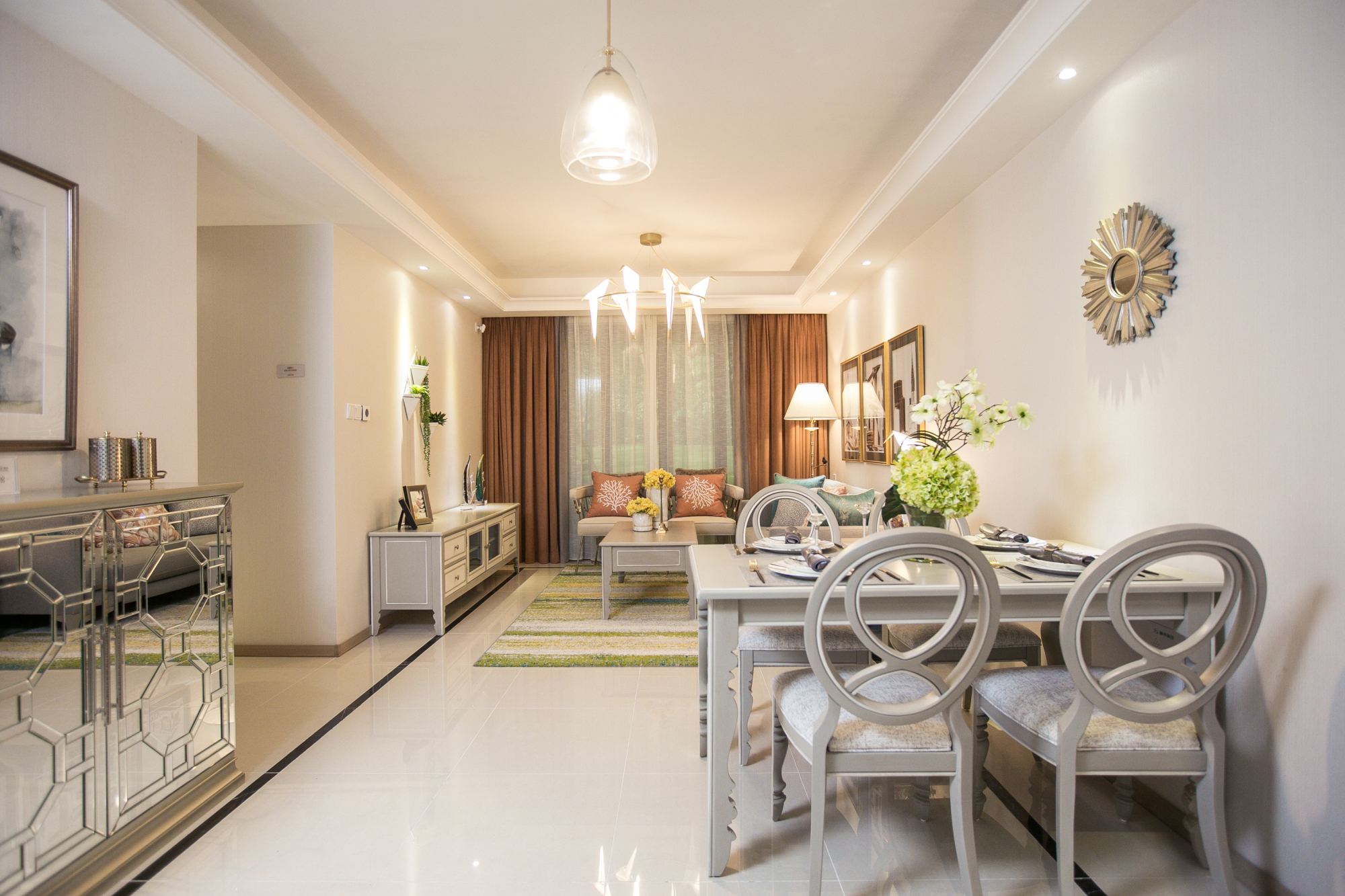 90平美式风格小三房装修,一进门就有惊艳感!