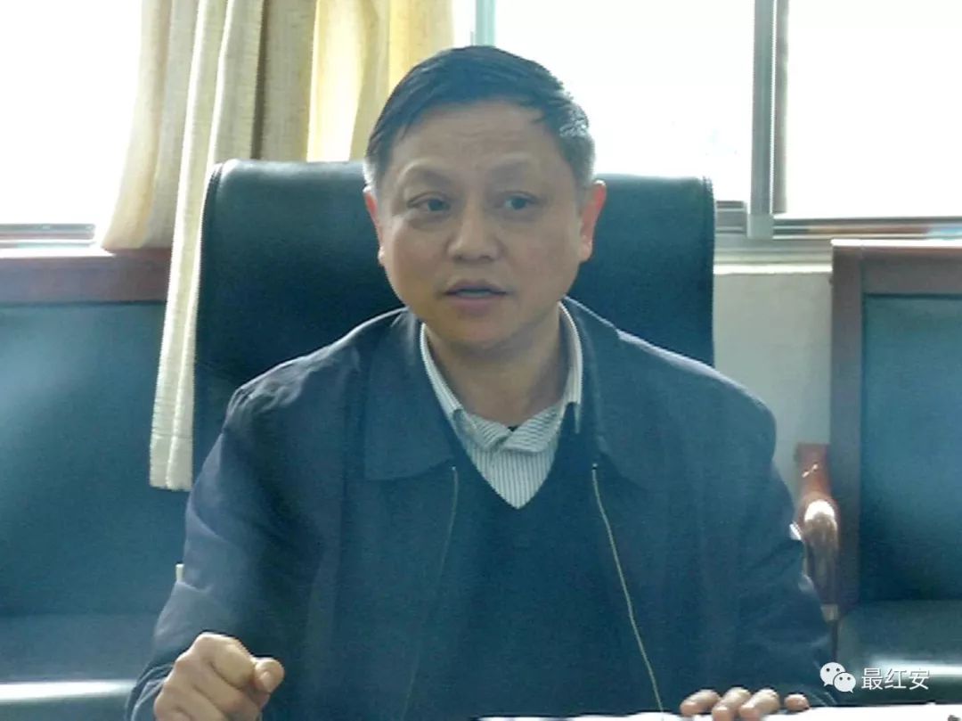 余学武强调:牢固树立"发展是第一要务,高质量发展是硬要求"思想,突出