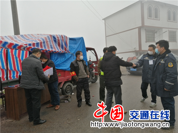 贵州黔东南:群防群治同风雨抗疫情