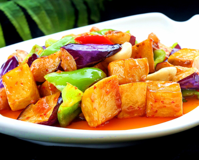 地三鲜,一道美味的家常菜肴,快来看看吧