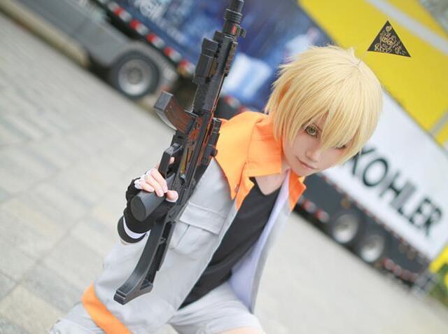 cosplay《青春x机关枪》立花萤caf场照