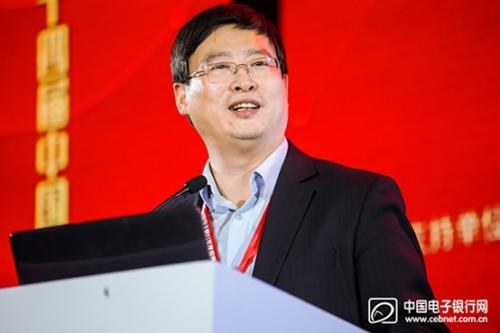 蒋建明:金融科技不神秘 数字化与智能化道难且长