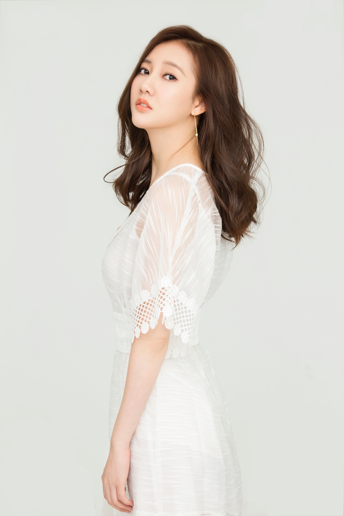 她是李茂的妻子,她是一个歌手还是一个演员,她就是——弦子