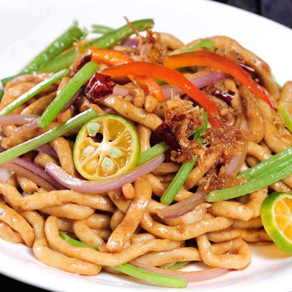 云梦炒鱼面是湖北省著名的传统面食小吃,营养丰富,风味独特