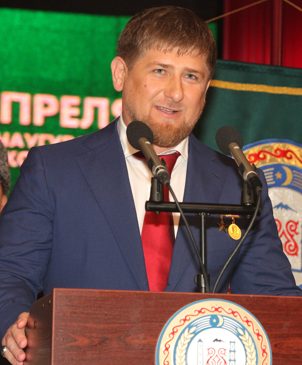 近日俄罗斯联邦车臣总统拉姆赞·卡德罗夫说,车臣战士已被部署在与