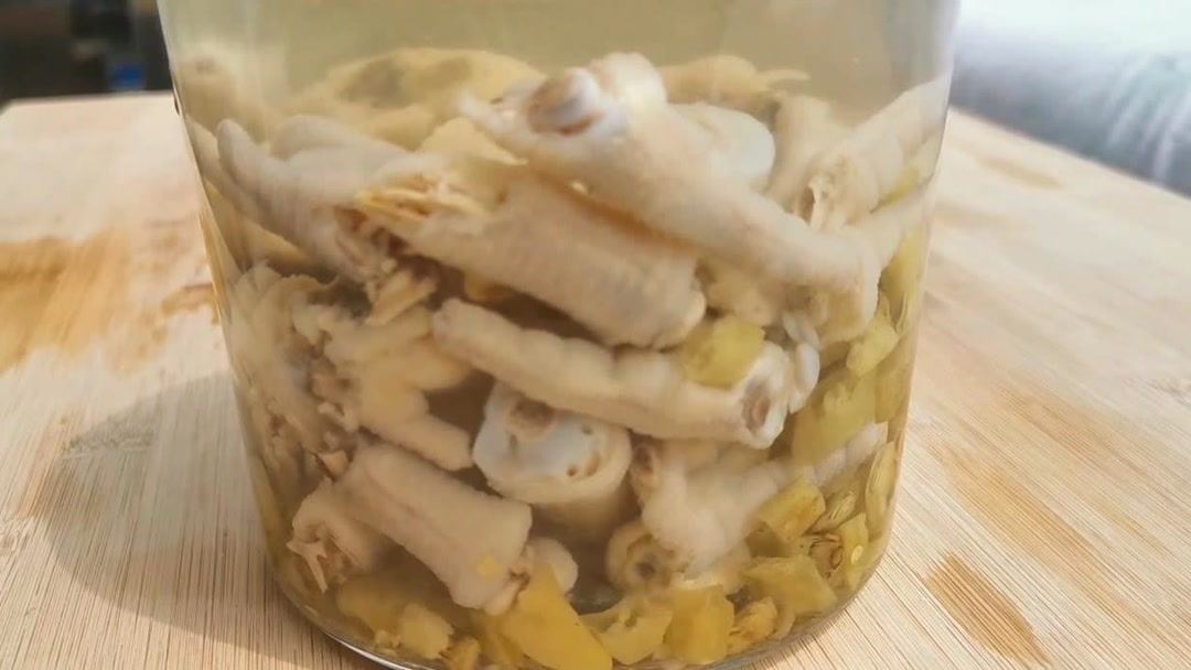 五星级酒店流传出来的泡椒凤爪制作秘方,学会再也不去超市买了