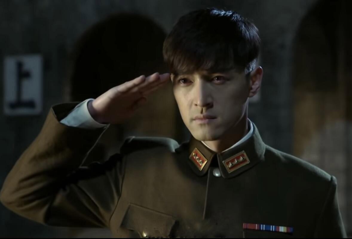 《仙剑奇侠传》中胡歌饰演的李逍遥就不用多说了,一个逍遥哥哥是多少