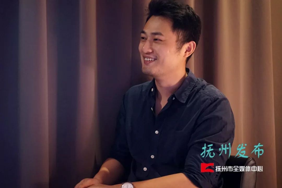 这个抚州人自称"二混子!他说:我不是一名正经作家