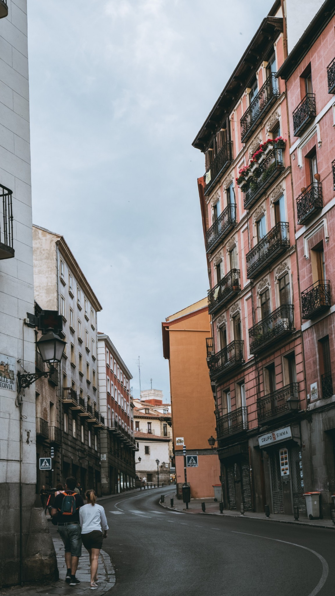 马德里拉丁区拉斯维斯蒂利亚斯公园 接地气的当地人公园