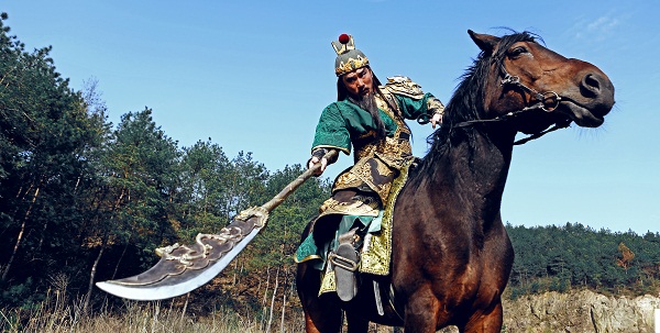 对《三国演义》来说,我最佩服关羽,他是忠义之士被称人间武圣