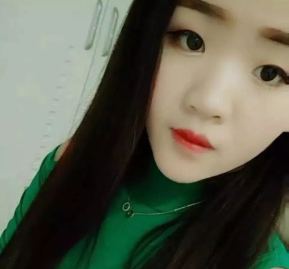 镇雄这个女骗子又在微信上骗男人了,你看看认识不!