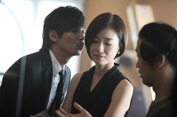 国外热议:男人不坏女人不爱,如何成为一个坏男人?